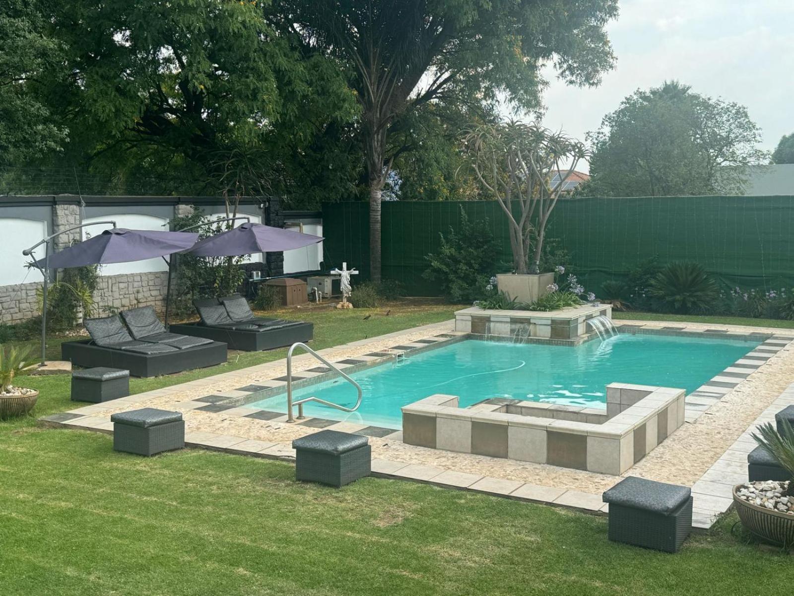 Africa Paradise - Or Tambo Airport Boutique Hotel Benoni Buitenkant foto