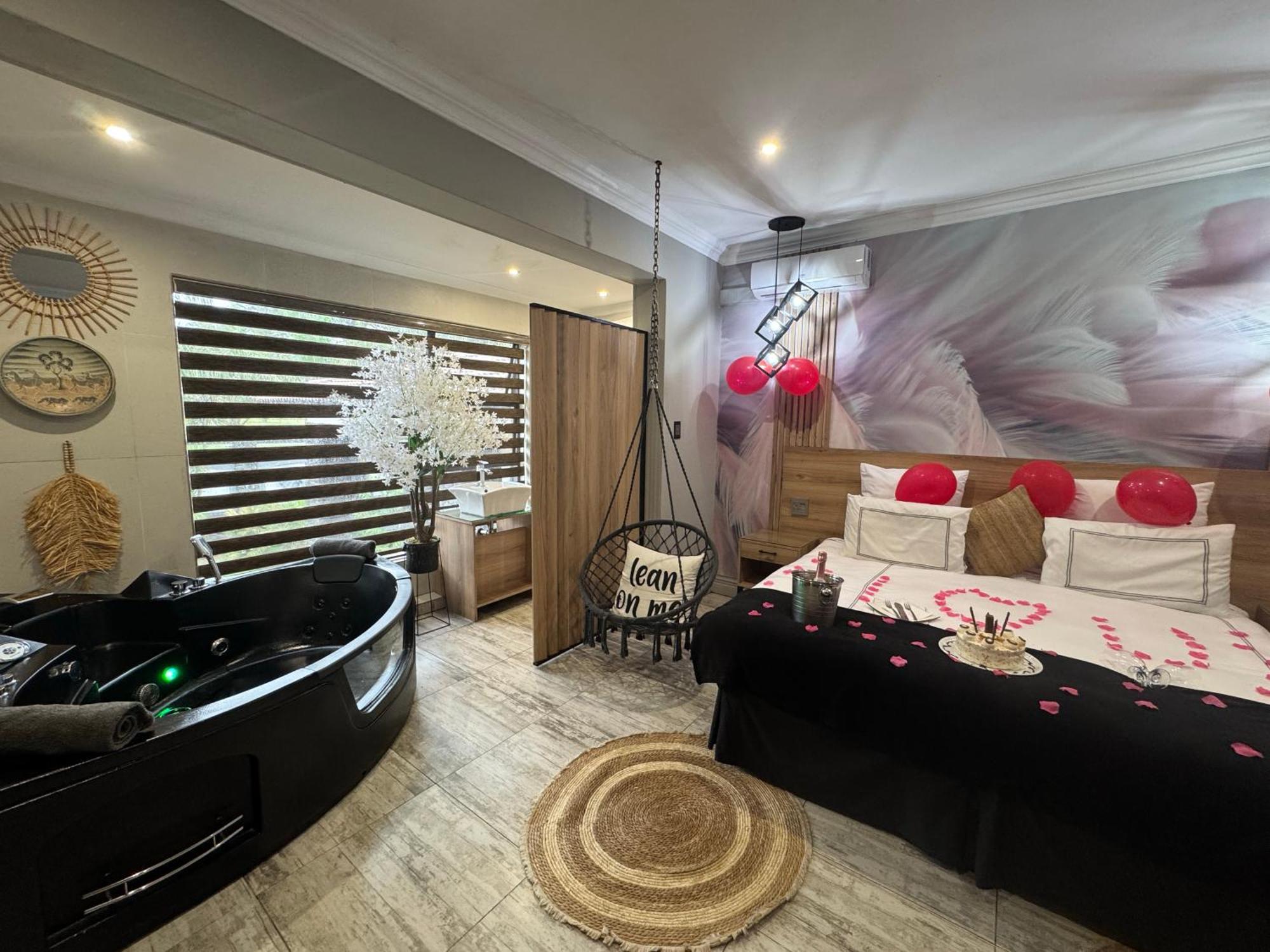 Africa Paradise - Or Tambo Airport Boutique Hotel Benoni Buitenkant foto